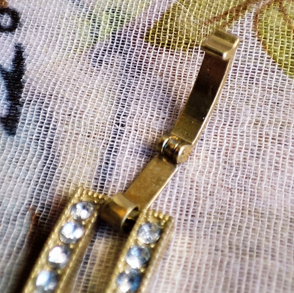 Unsigned Brass Tone Matte Clear Rhinestone Encrusted Rectangular Link Bracelet - Picture 6 of 14